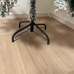 クリスマスツリー150cm 雪化粧の画像