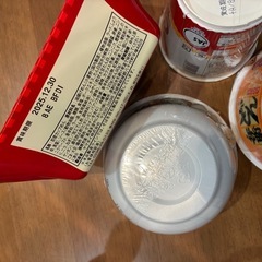 お渡し先決定)カップ麺4個の画像