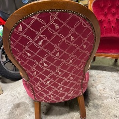 アームチェア
の画像