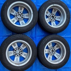 トヨタアイシスISIS 純正アルミホイール 15インチ 4本セット 交換前提の195/65R15スタッドレスタイヤ付の画像