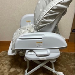 カトージ　ハイローチェアの画像