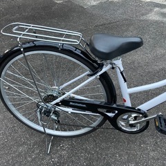 自転車 ホワイト色　の画像