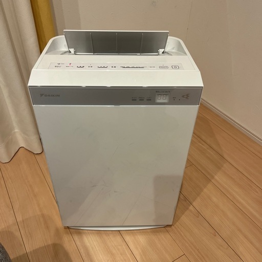 加湿空気清浄機　ダイキンストリーマーMCK70X-W