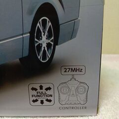 トヨタ　ハイエースラジコン（シルバー）の画像