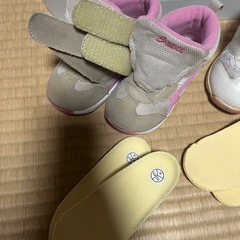 ①⑤　14cmから15.5cm スクスク　アシックス　スニーカー　ベビー　靴の画像