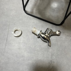 ニトリ　ドリンクディスペンサー　3.5Lの画像