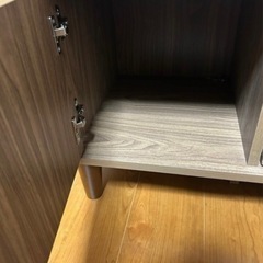 テレビボードの画像