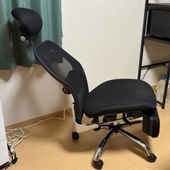 多機能デスクチェアの画像