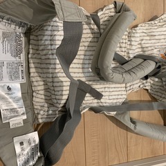 エルゴ　抱っこひも　美品の画像