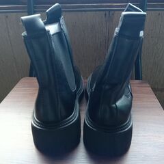 新品 23cm レディース ブーツ ブラック 厚底 シューズ サイドゴア 識別番号:【B193-S】の画像