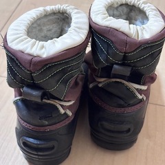キッズ　スノーブーツ　16センチの画像