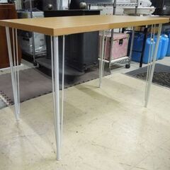 フリーデスク ダイニングテーブル カフェテーブル 100×59×高さ72cm ナチュラルブラウン ホワイト脚 札幌市 東区 新道東店の画像