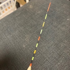 釣り浮き　長さ　18㎝くらい　ヘラブナ釣り？ メーカー写真にて確認してください。の画像