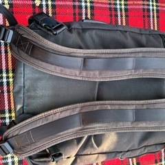 パソコンも入る！多機能リュックの画像