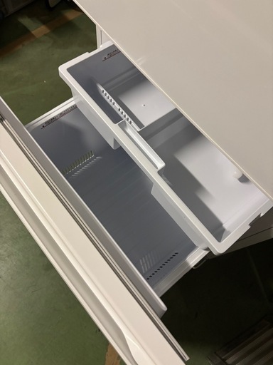 東zヤ 美品 330L 2023年製 三菱MR-C33J-W