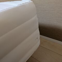 無印良品　脚付マットレス（セミダブル）の画像