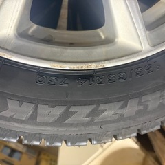 軽自動車スタッドレスタイヤ新品、ホイール付き✨
155.65.14の画像