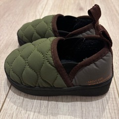 14cm ボアスニーカー　カーキの画像
