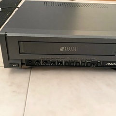美品 Victor ビクター　VHSビデオデッキ HR-D60 映像機器 昭和レトロ 通電のみ確認の画像