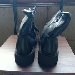 新品 24.5cm レディース ブーツ ブラック 厚底 シューズ サイドゴア 識別番号:【B200-S】の画像