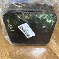 新品未使用のアクセサリーケースの画像