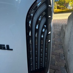 コブラテールランプハイエース200系の画像