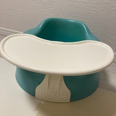 取引中。Bumbo ベビーチェア テーブル付きの画像