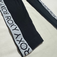 🌈美品 ROXY ストレッチパンツ　レギンス　110の画像