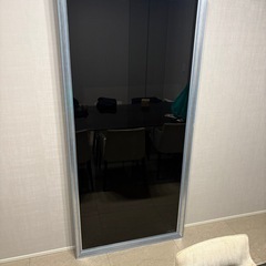 壁掛けテレビの画像