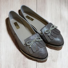 Mio notis ミオノティス フリンジ ローファー フラット シューズの画像