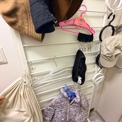 突っ張り収納 壁掛けの画像