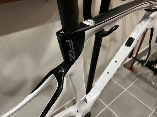 Pinarello Dogma F12 Talon ultra light 他おまけ多数