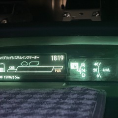 30プリウスSツーリングの画像