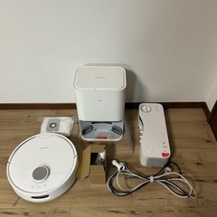 SwitchBot S10自動掃除機　フルセット　2年使用の画像