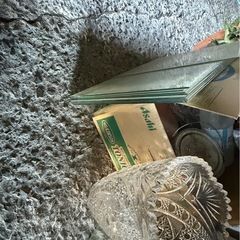 ガラス（無料お譲りします）早い者勝ち‼️必要なだけ持って帰ってくれて大丈夫です！の画像