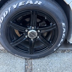 ハイエース　　タイヤ&ホイールの画像