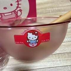 キティラー必見🤗キティーサラダボールの画像