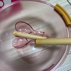 キティラー必見🤗キティーサラダボールの画像