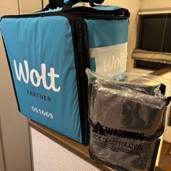 【未使用品】Wolt 配達バッグ　自転車・原付用の画像