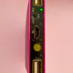 モバイルバッテリー　ソーラー　充電の画像