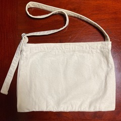 THE NORTH FACE 生成りトートバッグの画像