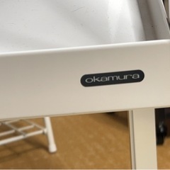 現金のみオカムラマガジンラックの画像