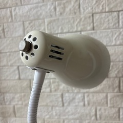 デスクライト　の画像