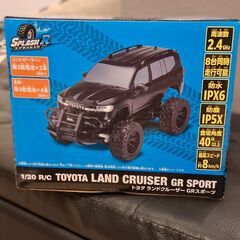 新品未使用　TOYOTA　LAND　CRUISERラジコンカーの画像