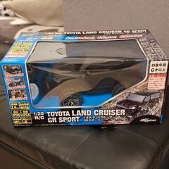 新品未使用　TOYOTA　LAND　CRUISERラジコンカーの画像