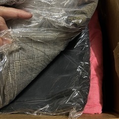 布地いろいろ　衣装ケースと段ボール3個分まとめての画像