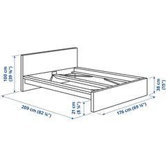 IKEA クイーンベッド  マルム　フレームの画像