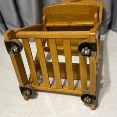 学習椅子　チェア　光製作所　学習デスク　天然木　足掛け　クッション　キャスター付の画像