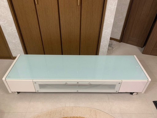 テレビ台、ガラス 1500mm x 400mm x 300mm