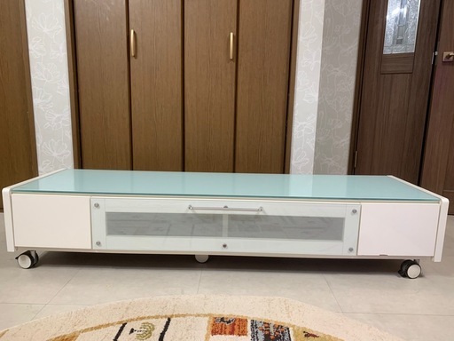 テレビ台、ガラス 1500mm x 400mm x 300mm